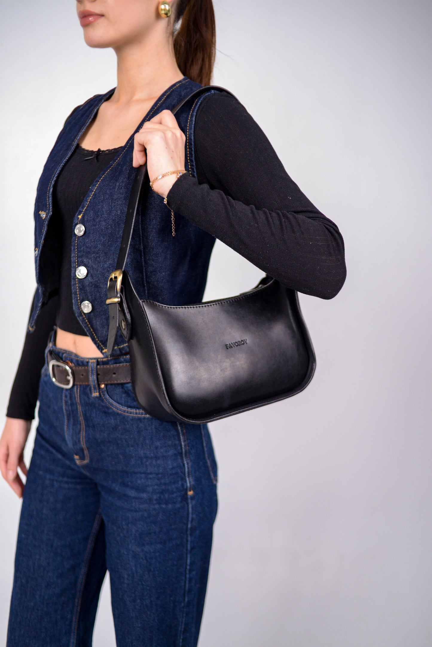 Womens leather bag, Full Grain Leather shoulder bag, Gift for Women, Black leather bag