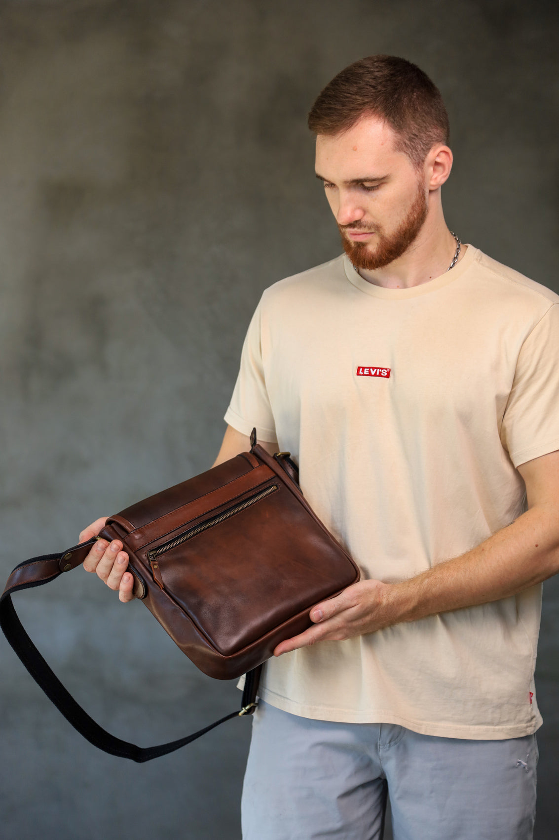Personalized shoulder bag, men’s leather bag, Brown Messenger bag, crossbody bag