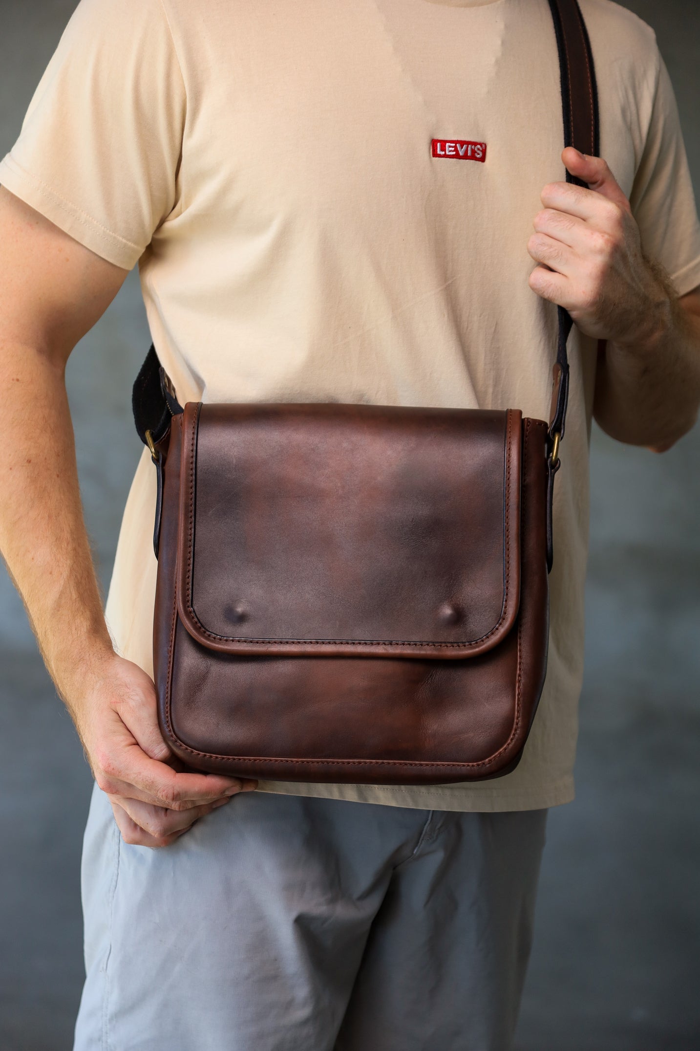 Personalized shoulder bag, men’s leather bag, Brown Messenger bag, crossbody bag