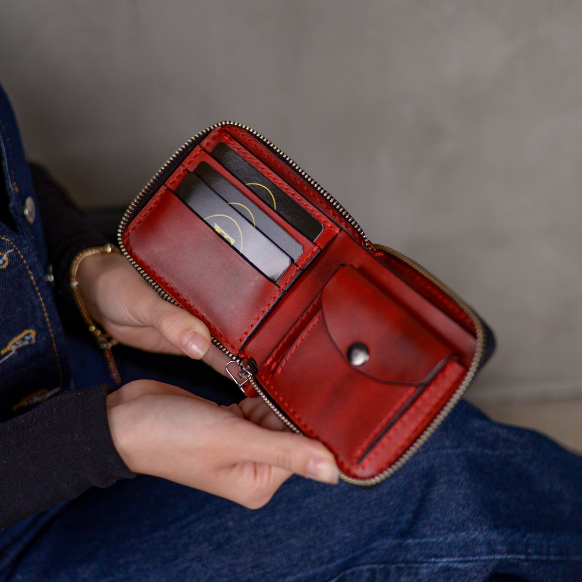 Personalized red bifold cardholder, zip around wallet