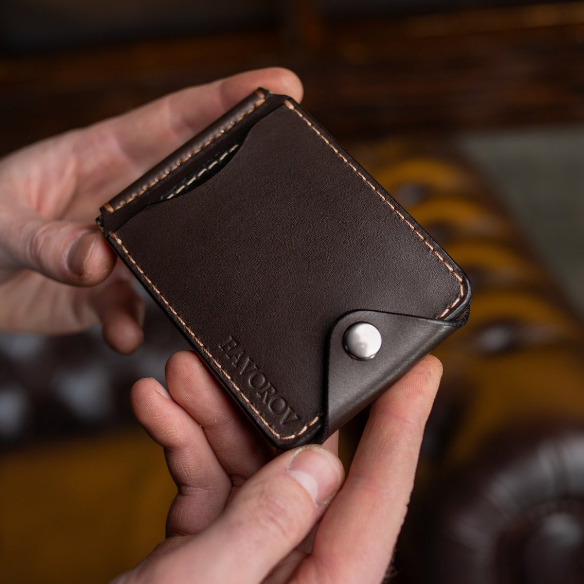 Brown Leather Money Clip, Small leather wallet, Full grain Leather Money Clip, Gift for Men, Minimalist Wallet with Credit Card Holder