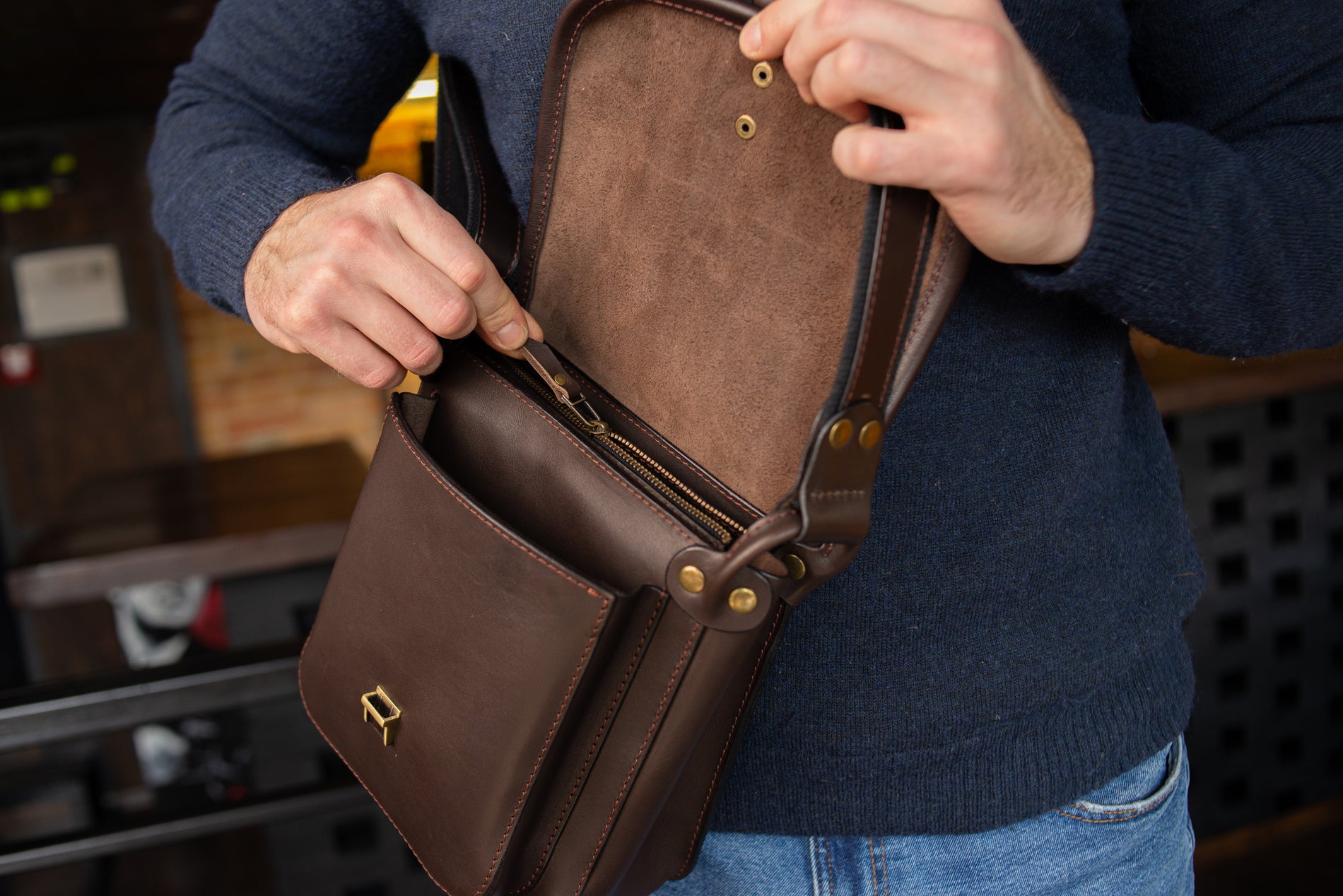 Personalized men shoulder bag, Handmade Leather Mens Bag Cross-body, Leather Messenger Bag Men