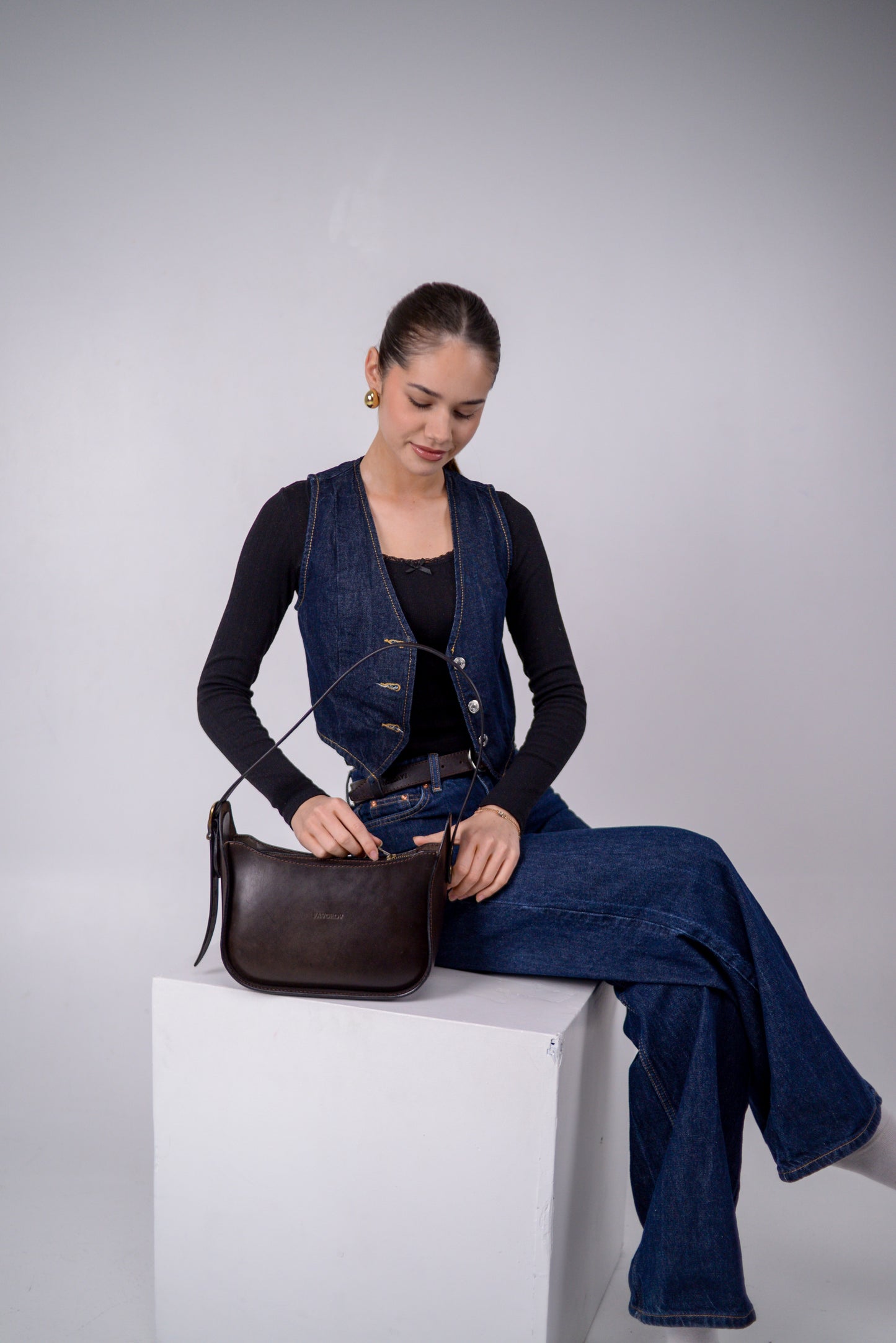Womens leather bag, Full Grain Leather shoulder bag, Gift for Women, Brown leather bag