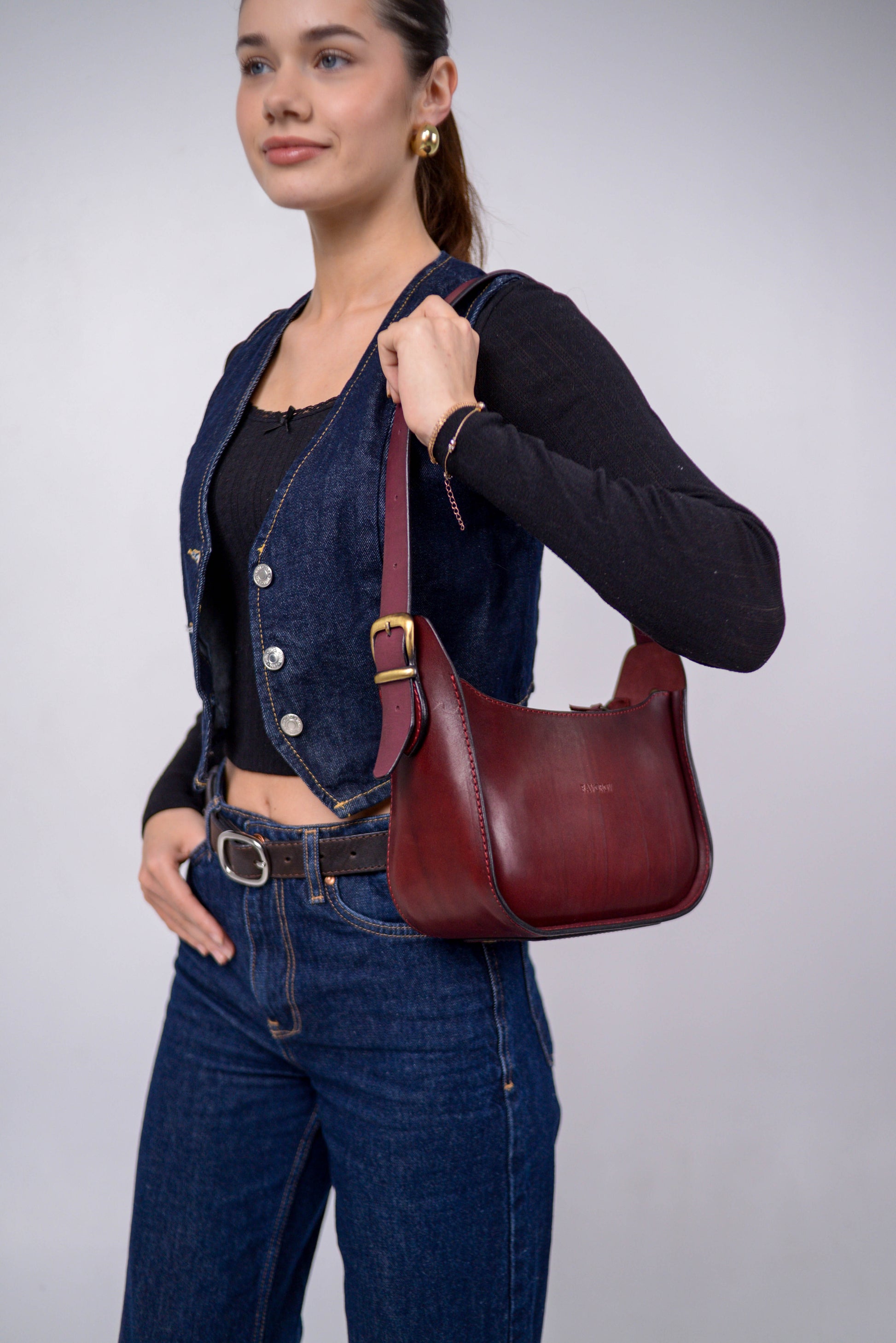 Womens leather bag, Full Grain Leather shoulder bag, Gift for Women, Burgundy leather bag