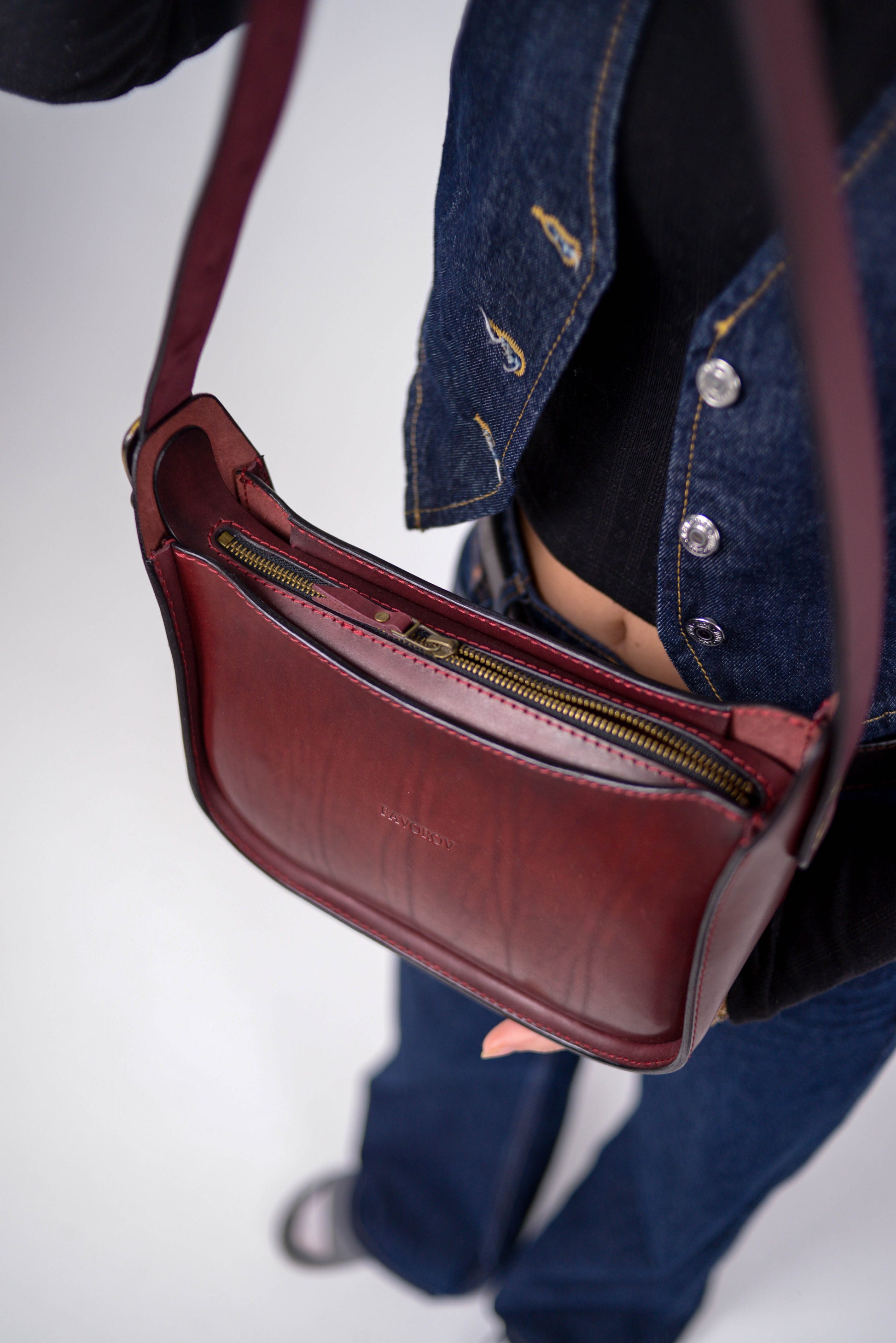 Womens leather bag, Full Grain Leather shoulder bag, Gift for Women, Burgundy leather bag
