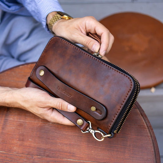 Personalized Leather Clutch, Full Grain Leather Clutch, Brown men's leather wallet, Zipped wallet, Wrist Bag, Men's purse,