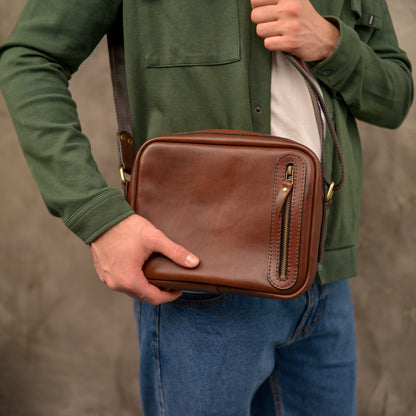 Personalized Full Grain Leather bag, Gift for men, Tablet Bag, leather crossbody bag, Satchel Bag, Messenger bag