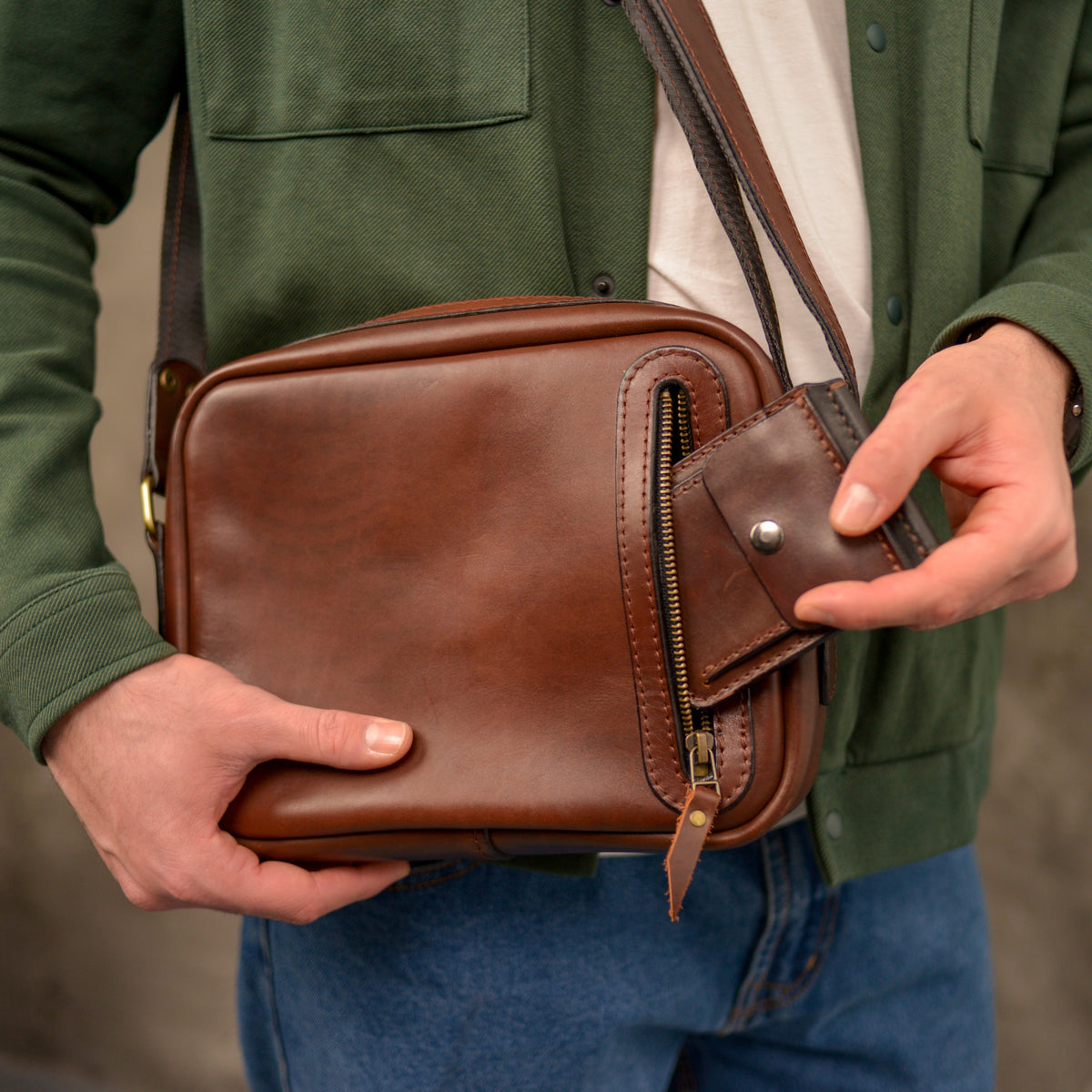 Personalized Full Grain Leather bag, Gift for men, Tablet Bag, leather crossbody bag, Satchel Bag, Messenger bag