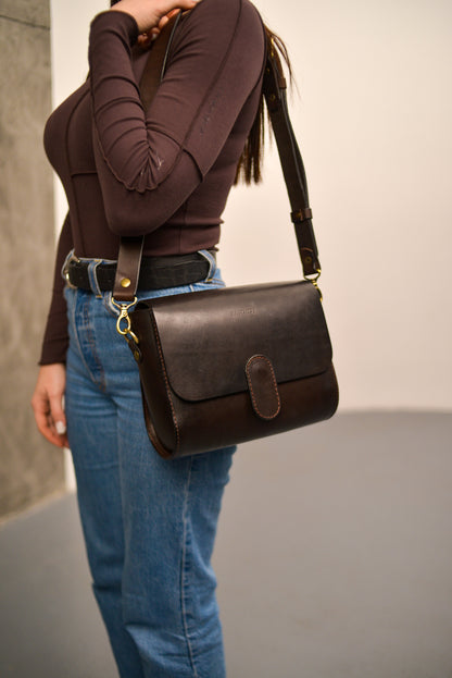 Womens leather bag, Full Grain Leather shoulder bag, Gift for Women, Cognac Purse for Her, Crossbody Bag