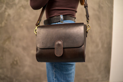 Womens leather bag, Full Grain Leather shoulder bag, Gift for Women, Cognac Purse for Her, Crossbody Bag