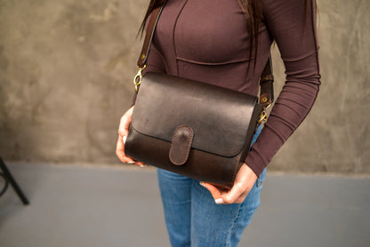 Womens leather bag, Full Grain Leather shoulder bag, Gift for Women, Cognac Purse for Her, Crossbody Bag