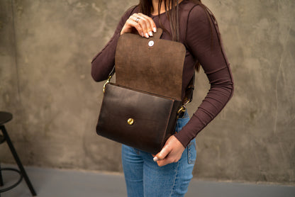 Womens leather bag, Full Grain Leather shoulder bag, Gift for Women, Cognac Purse for Her, Crossbody Bag