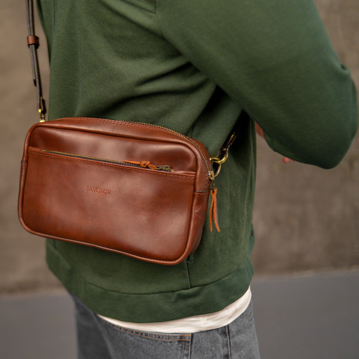 Handmade Leather shoulder Bag – Full Grain Leather