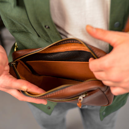 Handmade Leather shoulder Bag – Full Grain Leather