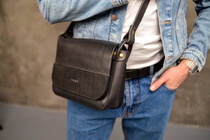 Personalized shoulder bag, men’s leather bag, Messenger bag