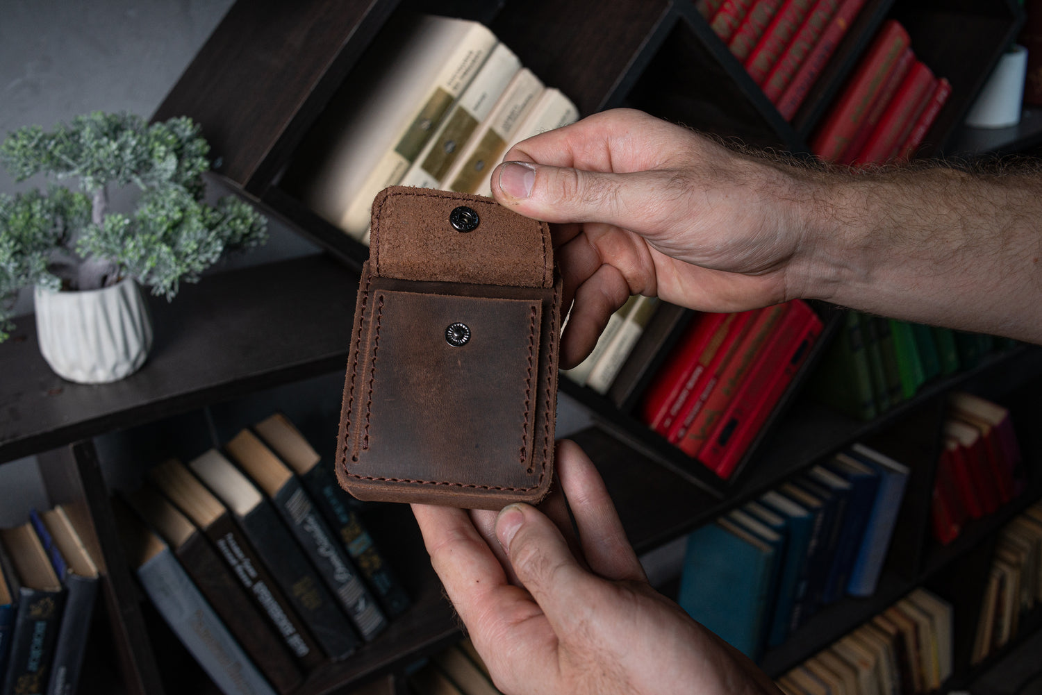 Brown Leather Money Clip, Small leather wallet, Full grain Leather Money Clip, Gift for Men