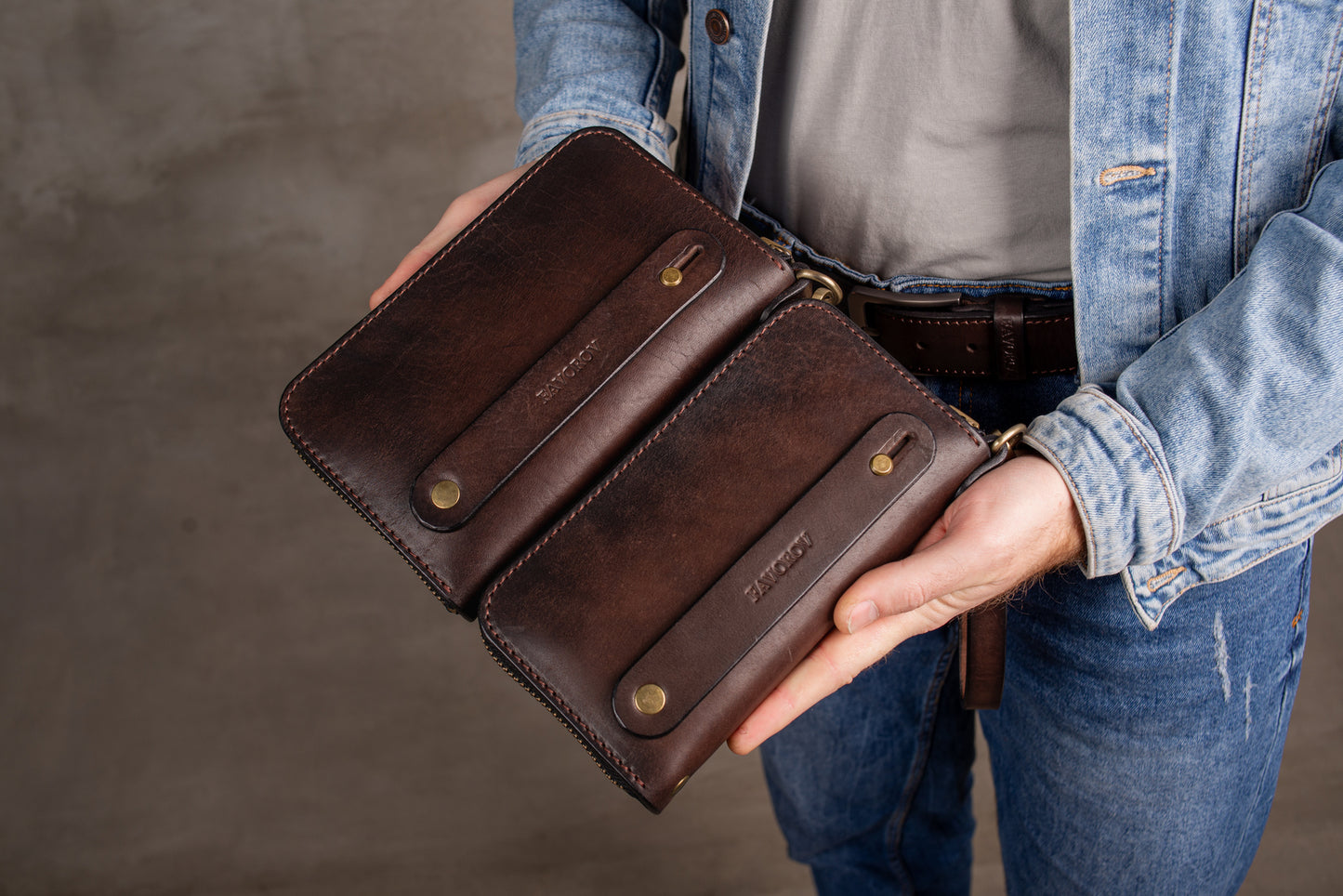 Personalized Leather Clutch, Full Grain Leather Clutch, Brown men's leather wallet, Zipped wallet