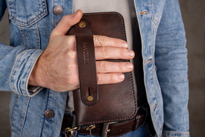 Personalized Leather Clutch, Full Grain Leather Clutch, Brown men's leather wallet, Zipped wallet, Wrist Bag, Men's purse, Father's gift 