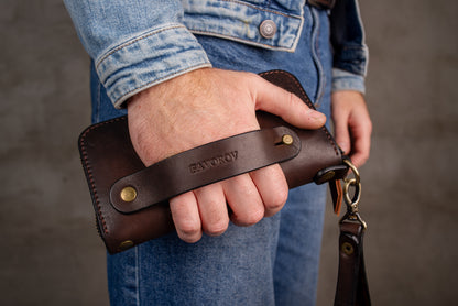 Personalized Leather Clutch, Full Grain Leather Clutch, Brown men's leather wallet, Zipped wallet, Wrist Bag, Men's purse, Father's gift 