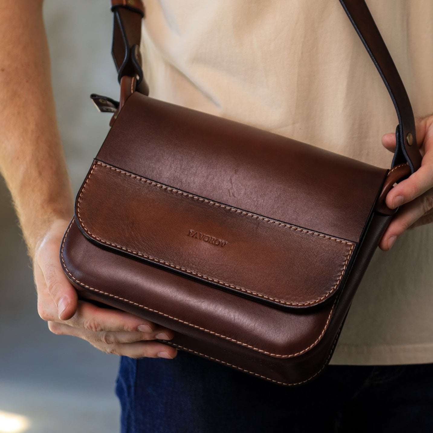 Personalized shoulder bag, men’s leather bag, Messenger bag, crossbody bag