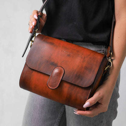 Womens Full Grain Leather shoulder bag, Shoulder Bag