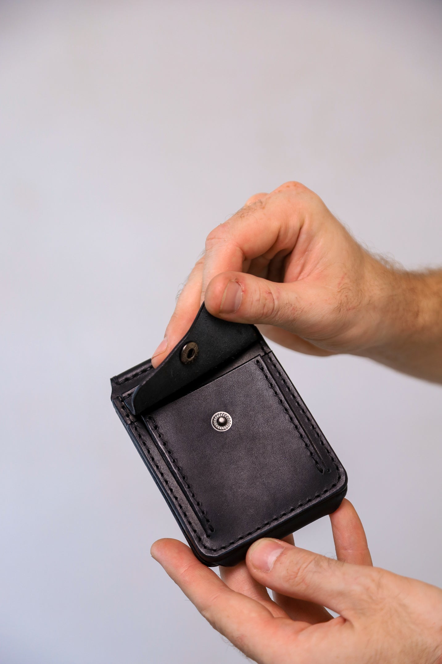 Black Leather Money Clip, Small leather wallet, Full grain Leather Money Clip