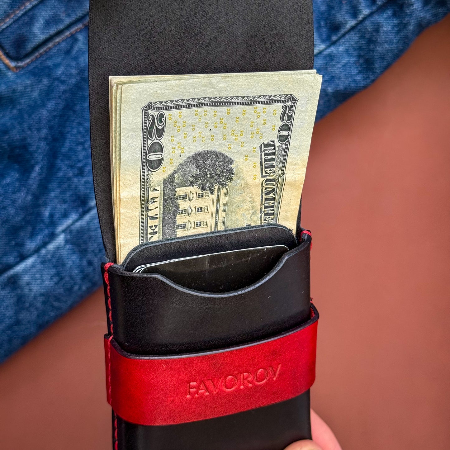 Cowhide vertical cash sleeve, personalized compact travel cardholder, minimalist front pocket wallet