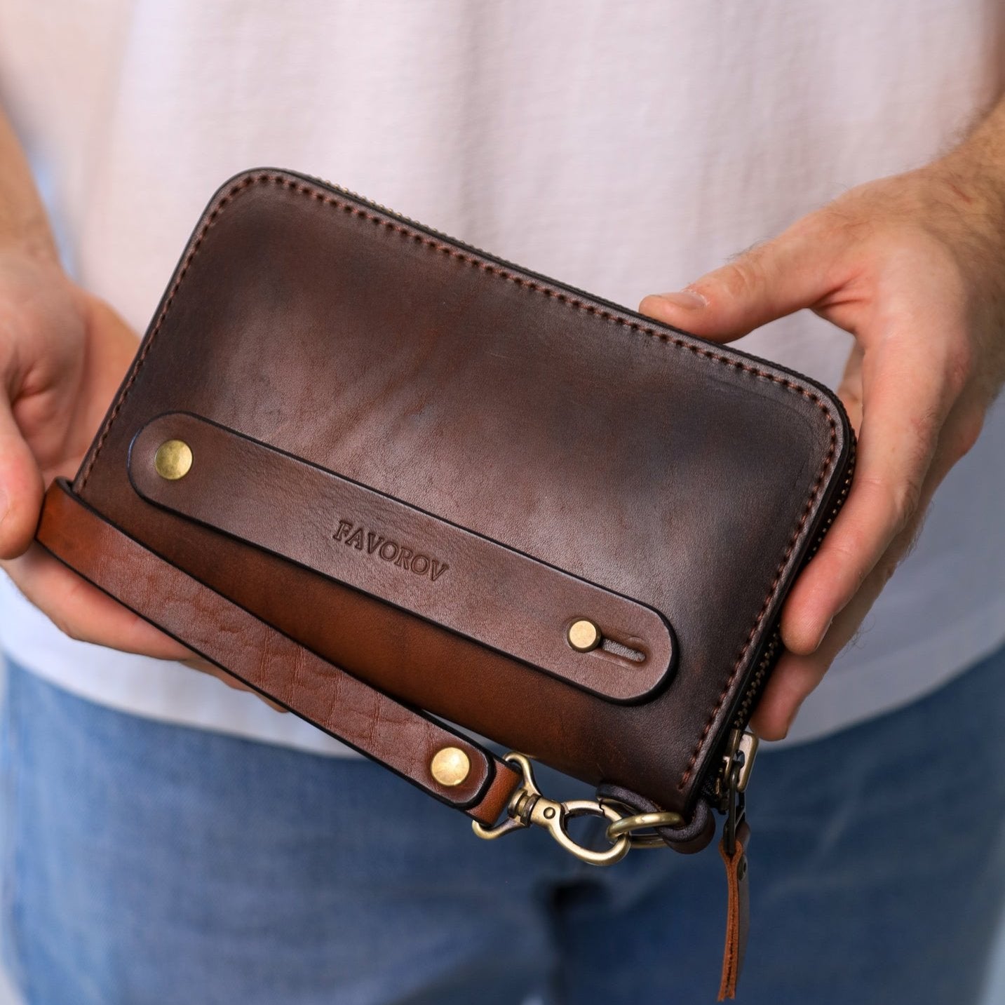 Personalized Leather Clutch, Full Grain Leather Clutch, Cognac men's leather wallet, Zipped wallet, Wrist Bag, Men's purse, Father's gift