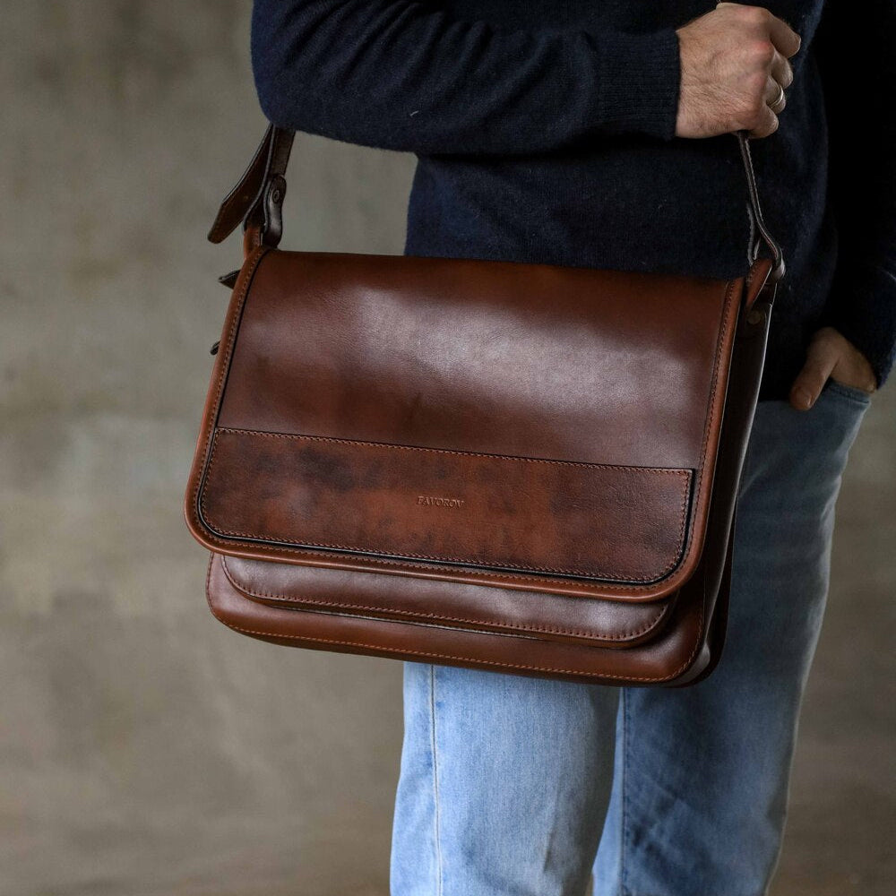 Brown shoulder bag, Laptop Personalized Men’s leather bag