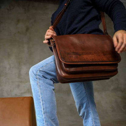 Brown shoulder bag, Laptop Personalized Men’s leather bag
