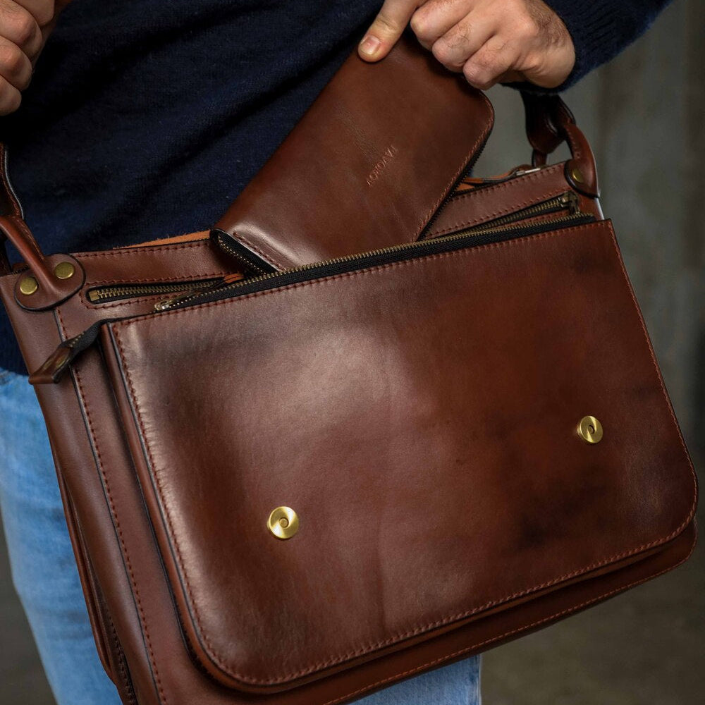 Brown shoulder bag, Laptop Personalized Men’s leather bag