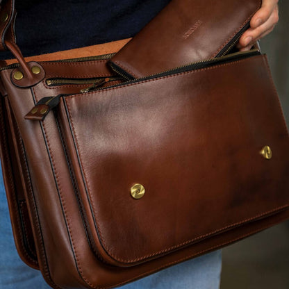 Brown shoulder bag, Laptop Personalized Men’s leather bag