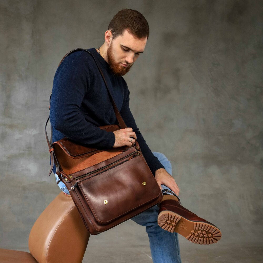 Brown shoulder bag, Laptop Personalized Men’s leather bag