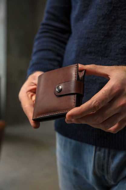 Men's Slim Leather Wallet, Brown Minimalist Leather Wallet