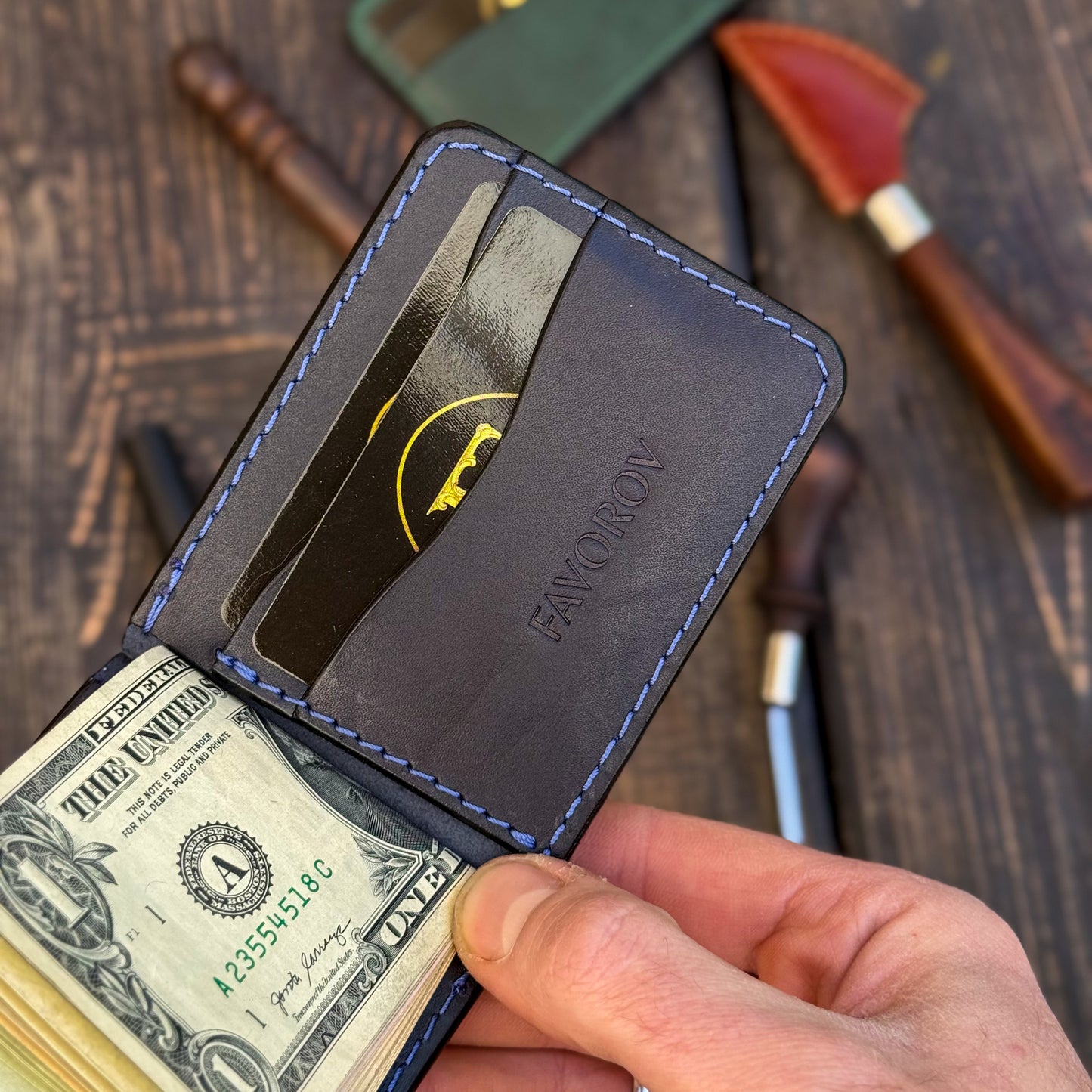 Full grain Leather money clip, Leather wallet for him, Mens gift, Personalized Slim Bifold Card Holder, Minimalist gift