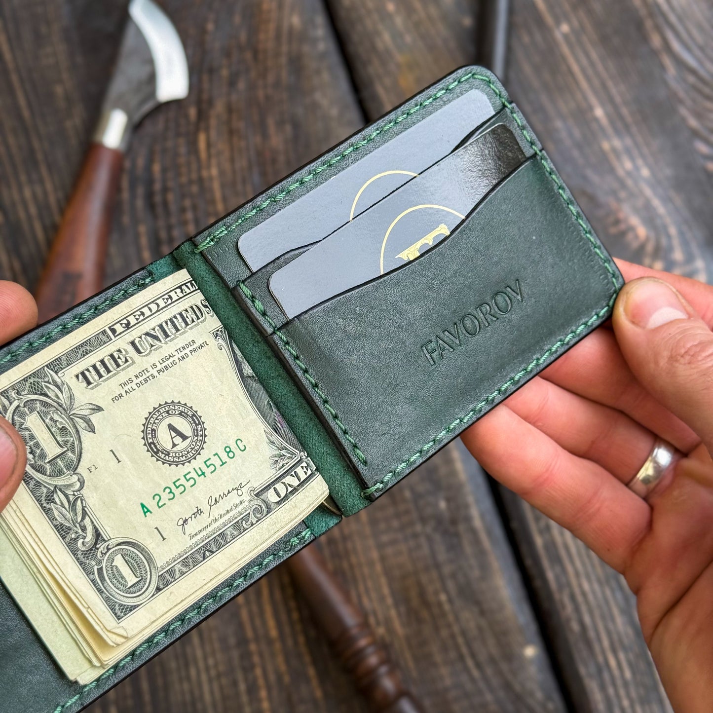 Minimalist Leather Money Clip Wallet – Personalized Handmade Full Grain Leather Front Pocket Wallet for Men
