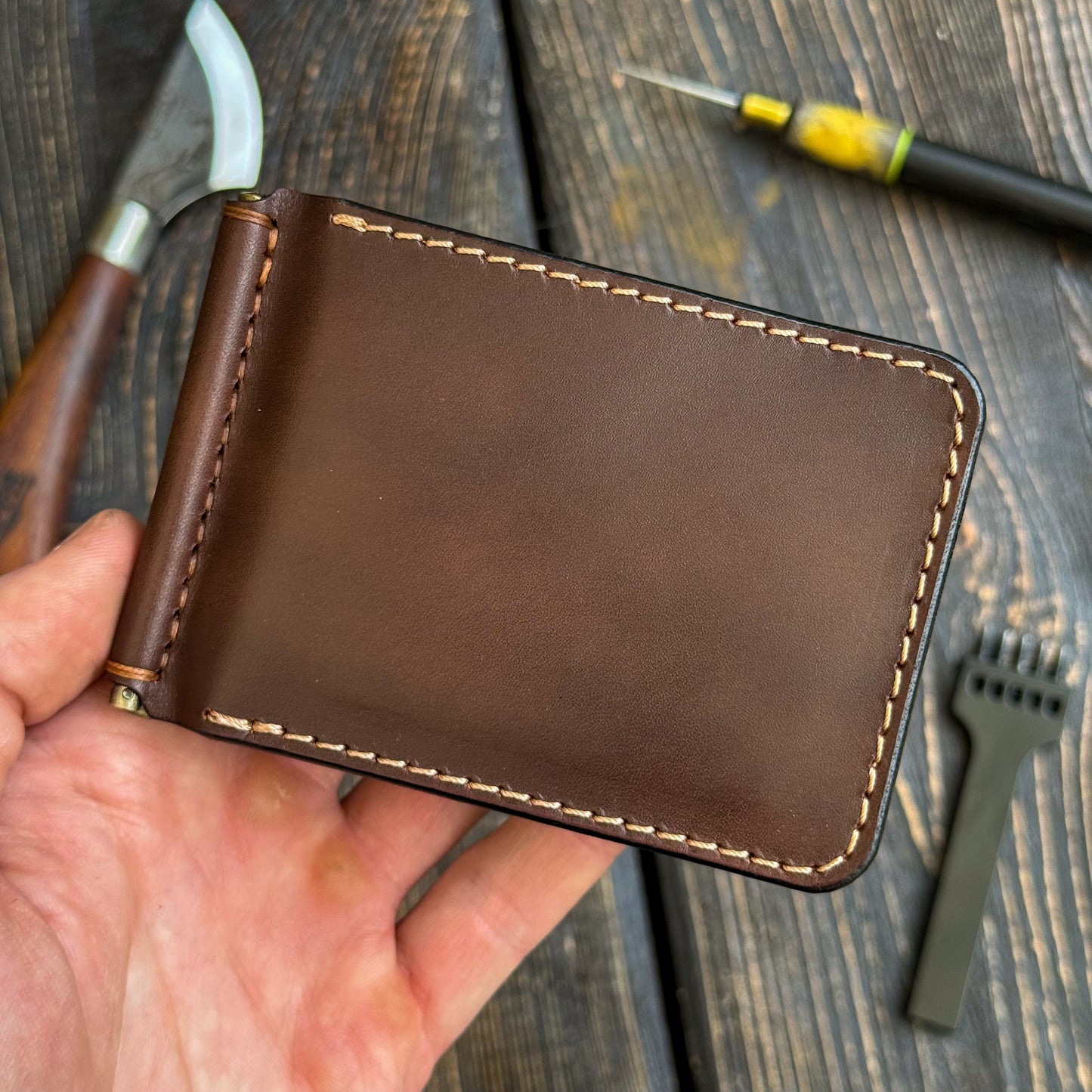 Full Grain Leather wallet for him, Mens gift, Personalized Slim Bifold Card Holder, Minimalist gift, Leather money Clip