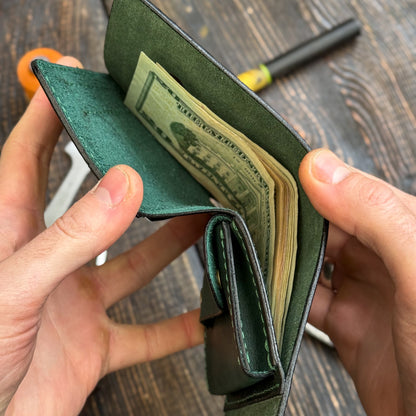 Handmade Green Full Grain Leather Wallet – Compact Bifold with Coin Pocket