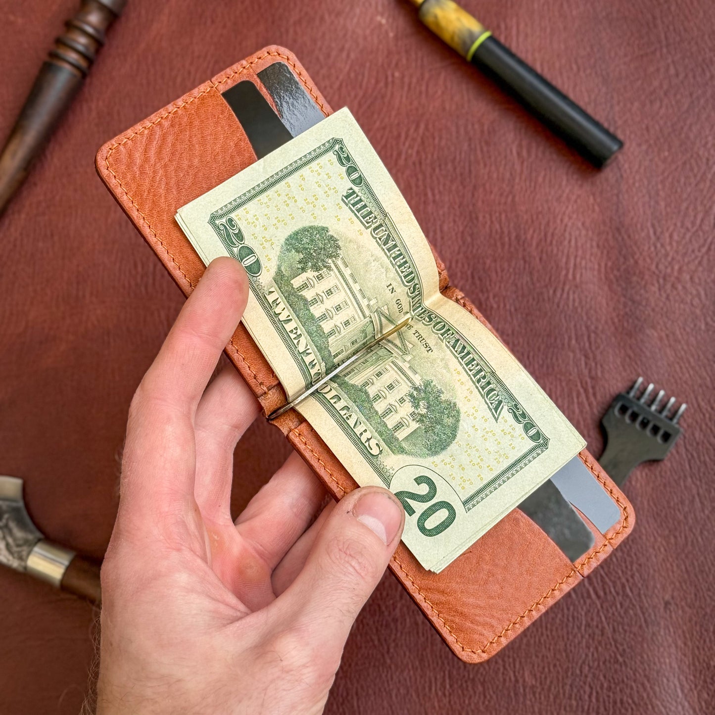Full Grain Leather wallet for him, Mens gift, Personalized Slim Bifold Card Holder, Minimalist gift, Hand-Stiched Leather money Clip
