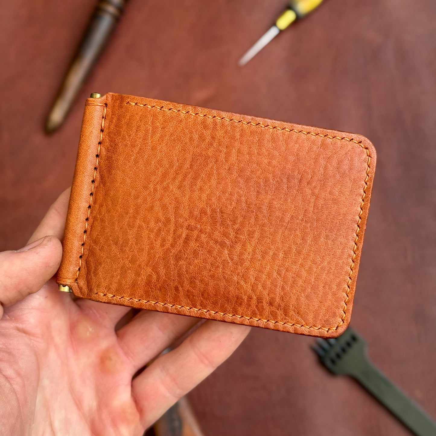 Full Grain Leather wallet for him, Mens gift, Personalized Slim Bifold Card Holder, Minimalist gift, Hand-Stiched Leather money Clip
